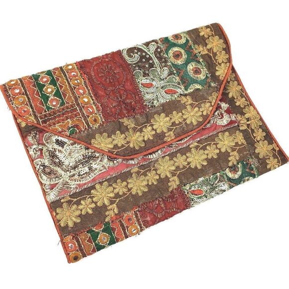 Sequin Patchwork Embroidered Silk Purse Clutch Purse Bag Recycled Fabric India - Picture 1 of 12